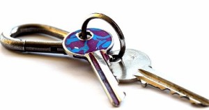 Privacy after brain injury Phot of three keys on a key ring